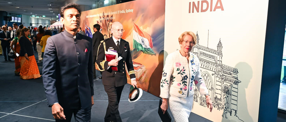  Dr. S. Janakiraman, Consul General of India in Sydney hosted a grand reception at the Sydney Cricket Ground on 15 August 2024, celebrating India’s 78th Independence Day. The event was attended by the Hon’ble Governor, Premier, Multicultural Minister, Opposition Leader of New South Wales, and other notable figures from various sectors.